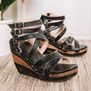 Bed Stu Juliana Wedge